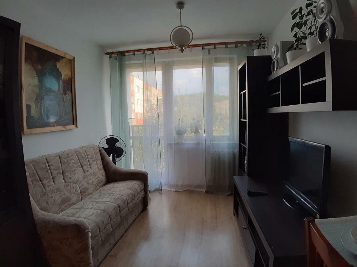 Apartament Beksa Apartamento Sanok Exterior foto